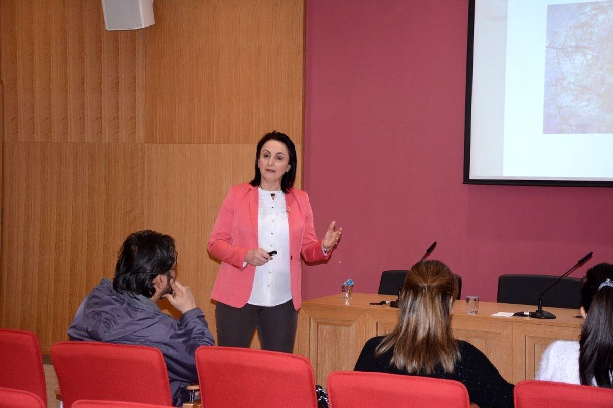 Açıköğretim Söyleşi Günlerinde "Transhümanistik çağdaki kaos ve pozitif psikolojik sermaye"