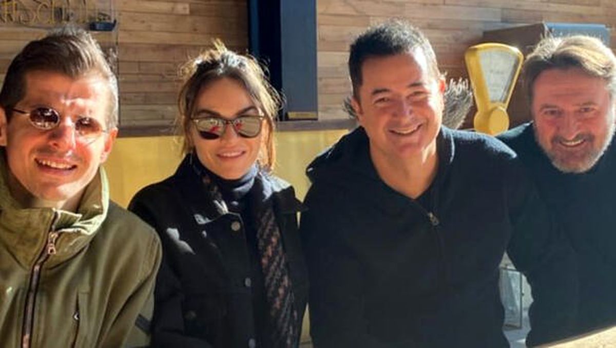 Acun Ilıcalı ile Emre Belözoğlu Alaçatı\'da tatilde