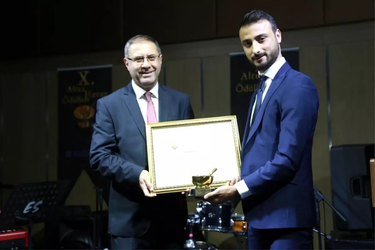Avicenna 2019\'u Altın Havan ödülü ile kapatıyor