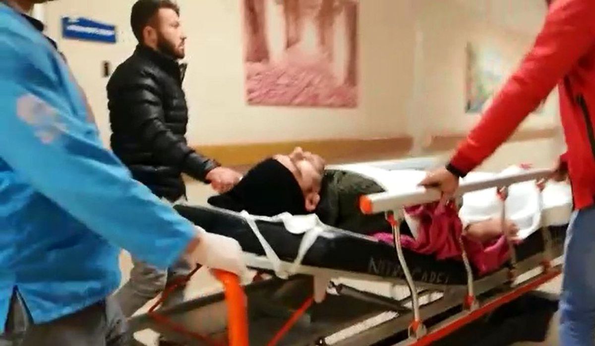 Baba oğul kavgasında kan aktı