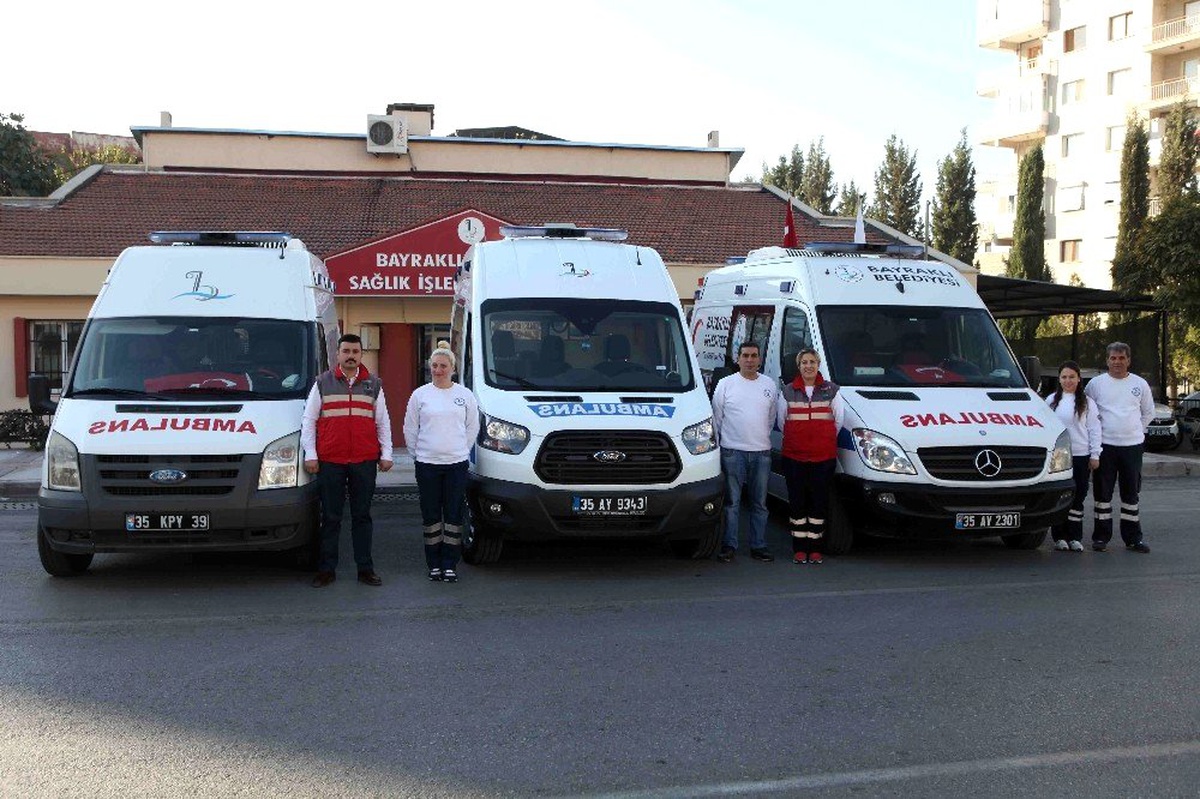 Bayraklı\'da 2 bin hastaya ambulans hizmeti