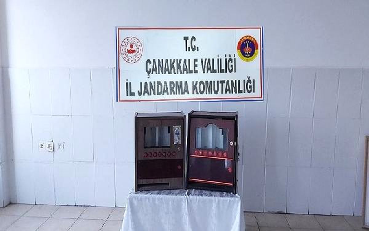 Çanakkale\'de kaçak içki operasyonu: 4 gözaltı
