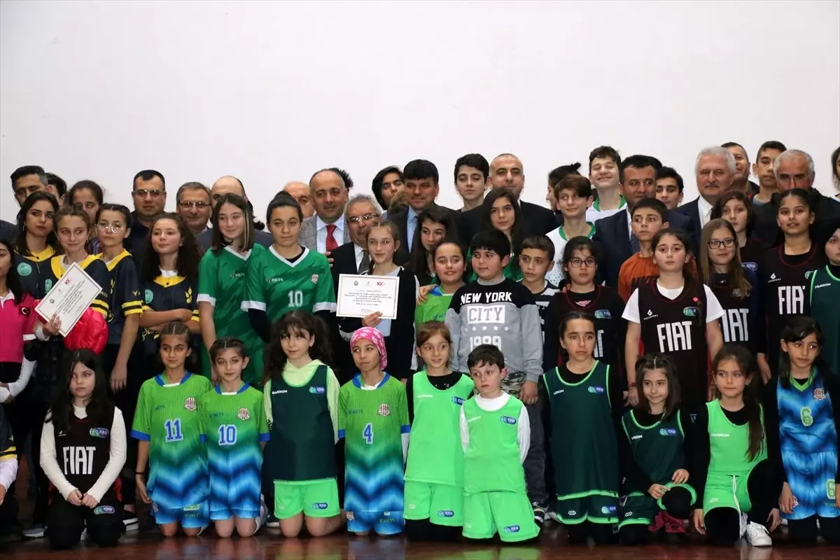 Çarşamba'da 'Spora Teşvik Ödül Gecesi' düzenlendi