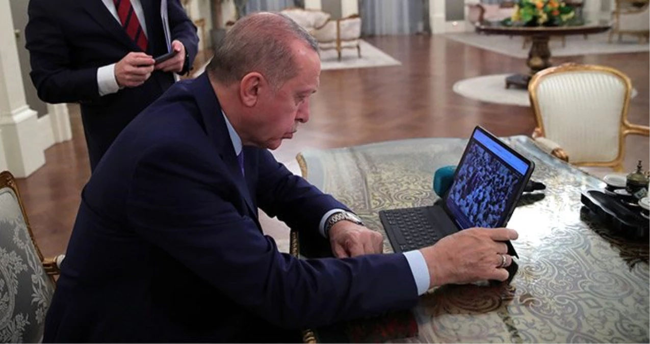 Cumhurbaşkanı Erdoğan, AA\'nın fotoğraf yarışmasında 3 kareyi oyladı