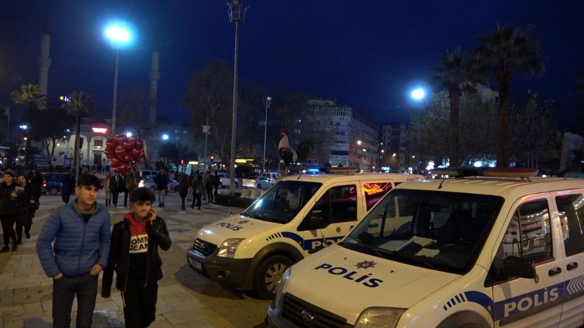 Denizli\'de yaklaşık bin 200 polis yılbaşı güvenliğini sağlayacak