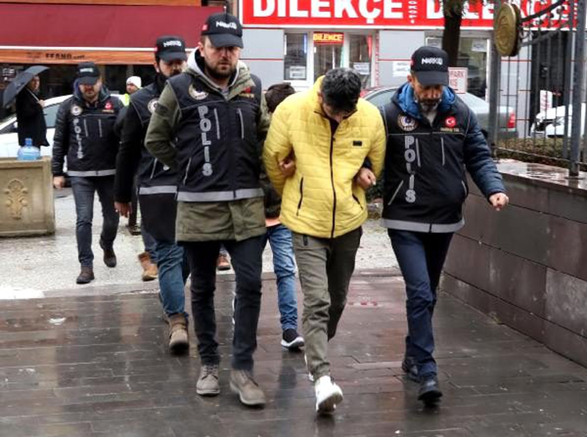Eskişehir\'de uyuşturucu ticareti şüphelileri adliyede