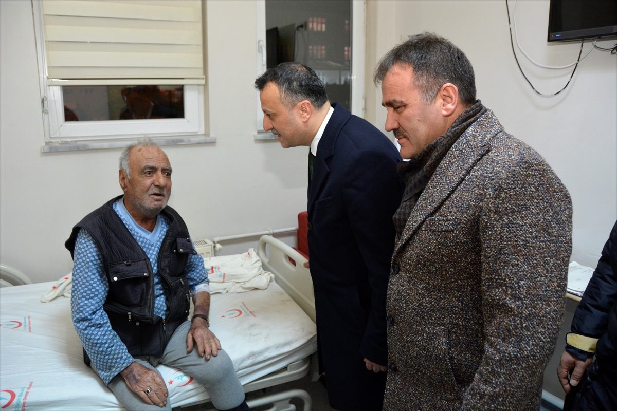 Gümüşhane Valisi Taşbilek\'den yeni yıl ziyaretleri