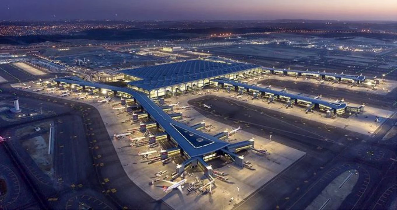 İstanbul Havalimanı\'nda pankartla yolcu karşılama dönemi sona erdi