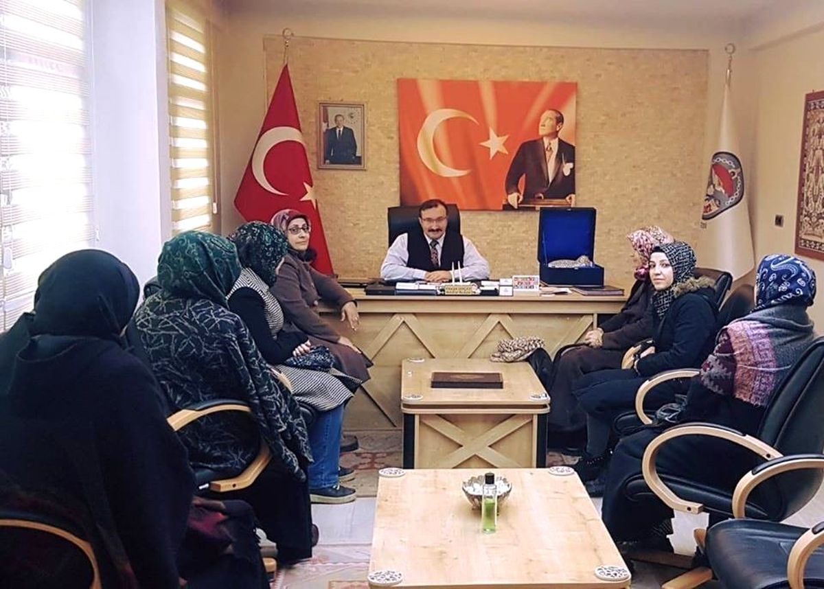 Kadın girişimcilerden Başkan Doğan\'a teşekkür ziyareti