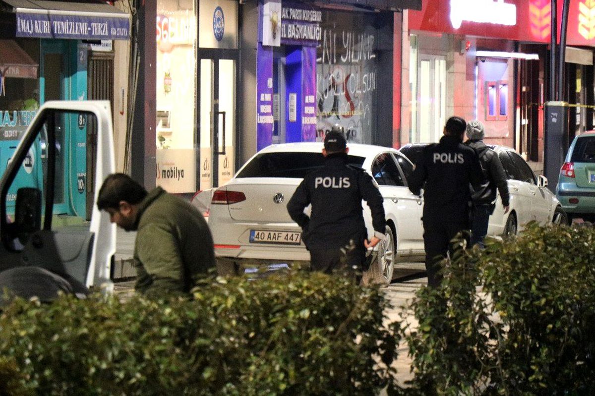 Kırşehir\'de şüpheli paket alarmı