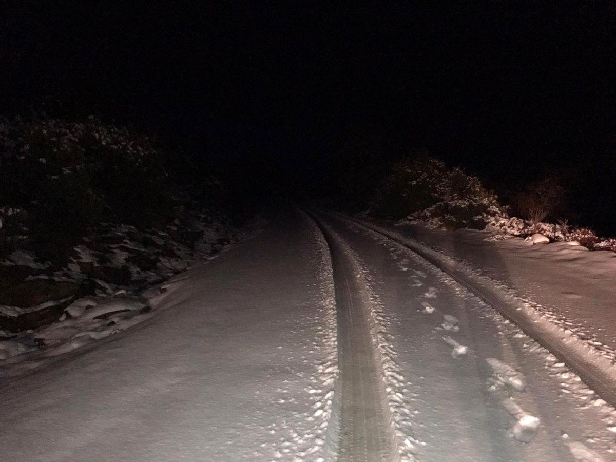 Manisa\'da karla mücadele gece boyu devam etti