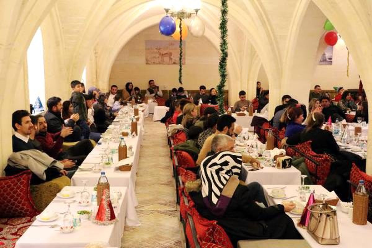 Şanlıurfa\'da sıra geceli \'yılbaşı\' coşkusu