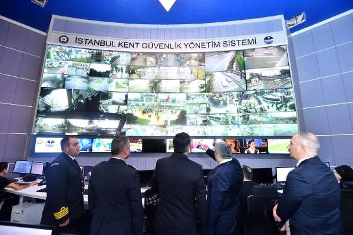 Vali Yerlikaya yılbaşı tedbirlerini açıkladı