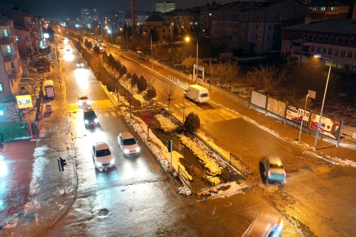 80.yıl bulvarına sinyalizasyon sistemi kuruldu