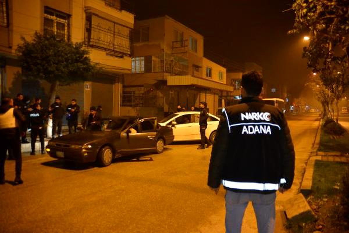 Adana\'da, yeni yıl gecesi narkotik uygulaması