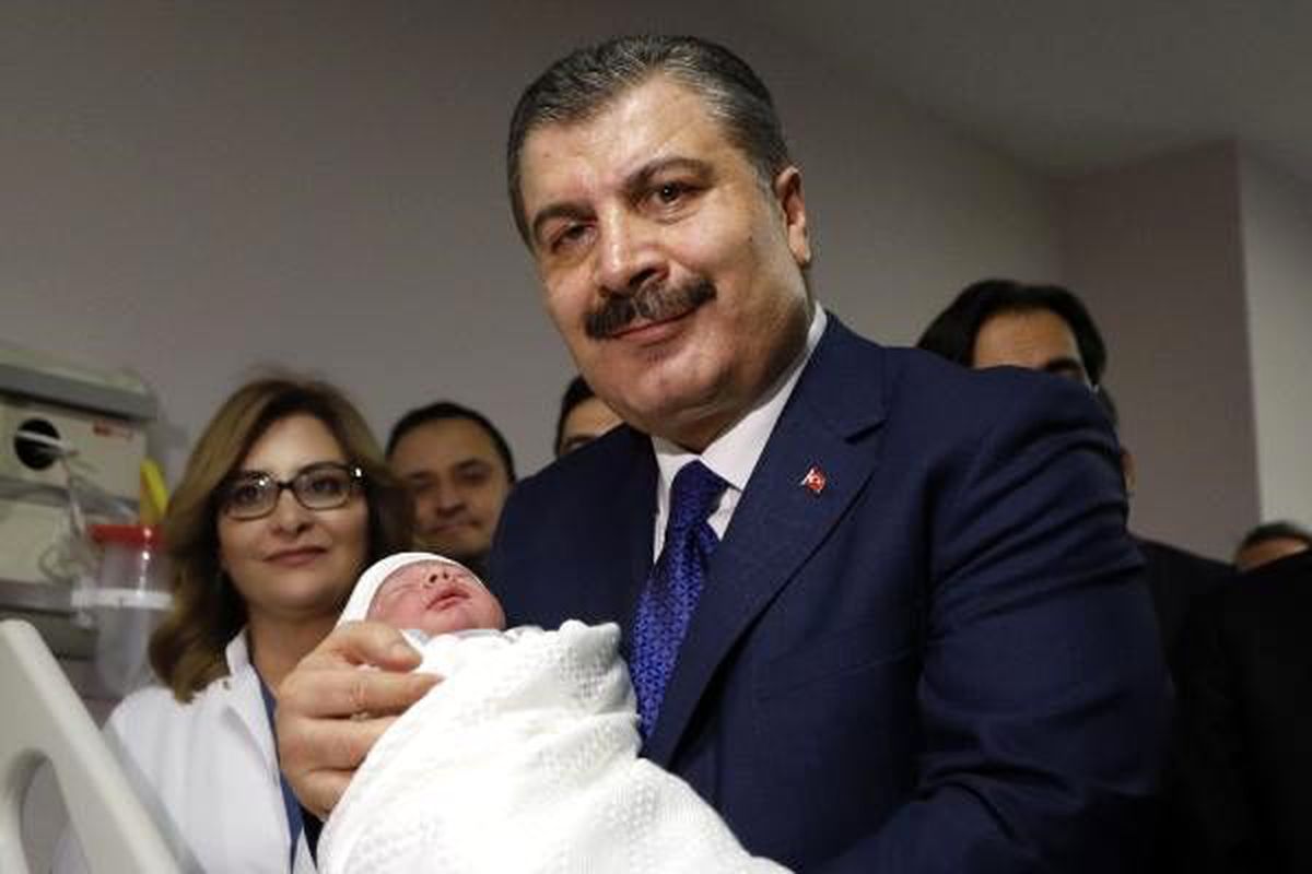 Ankara\'da yeni yılın ilk bebeği doğdu (2)