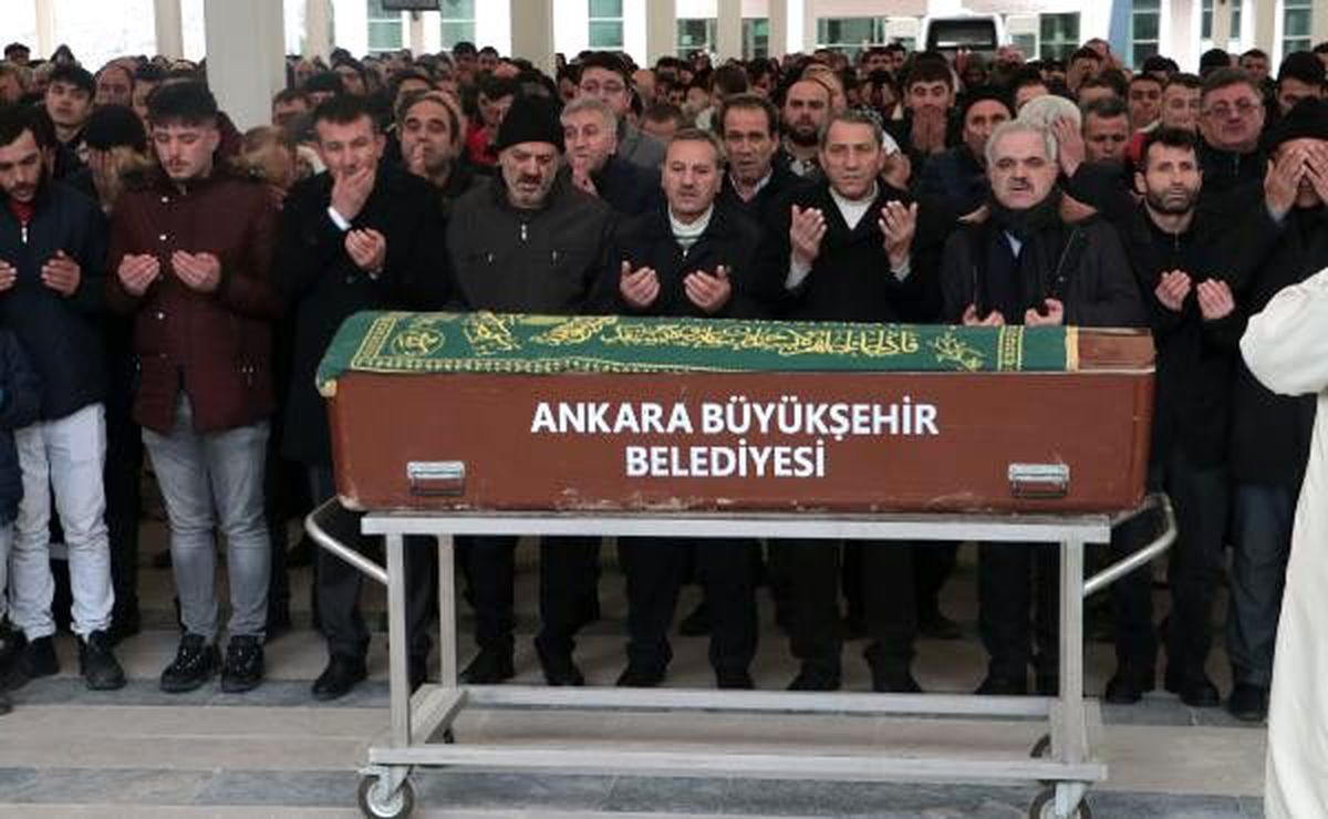 Ankara\'da yılbaşı sabahı yangın faciası: 4 ölü, 8 yaralı (6)