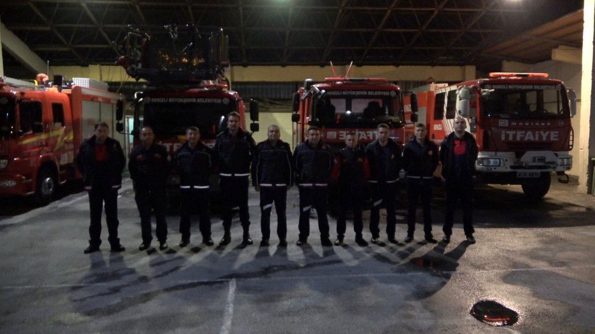 Denizli\'de itfaiye erleri yeni yıl gecesi de görevlerinin başında