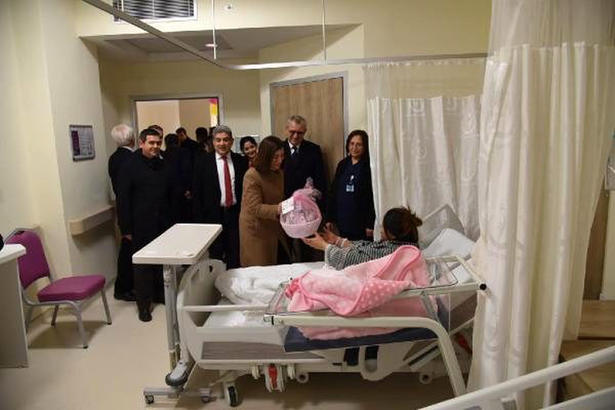 Edirne\'de yeni yıl coşkuyla kutlandı (2)