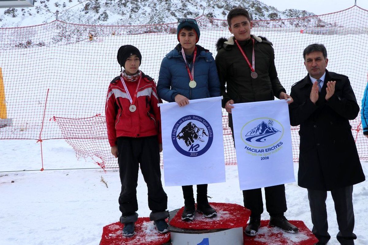Erciyes\'te kayak heyecanı sona erdi