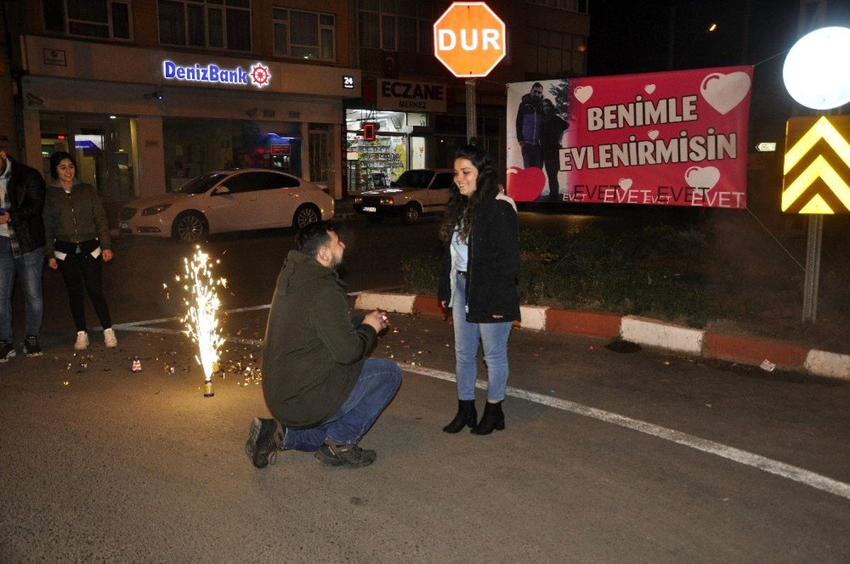 Evlilik teklifinin böylesi