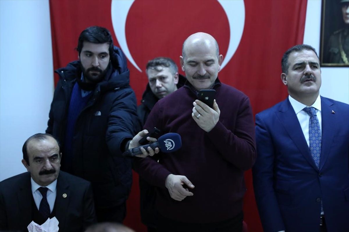 İçişleri Bakanı Soylu, yeni yıla jandarmalarla birlikte girdi Açıklaması