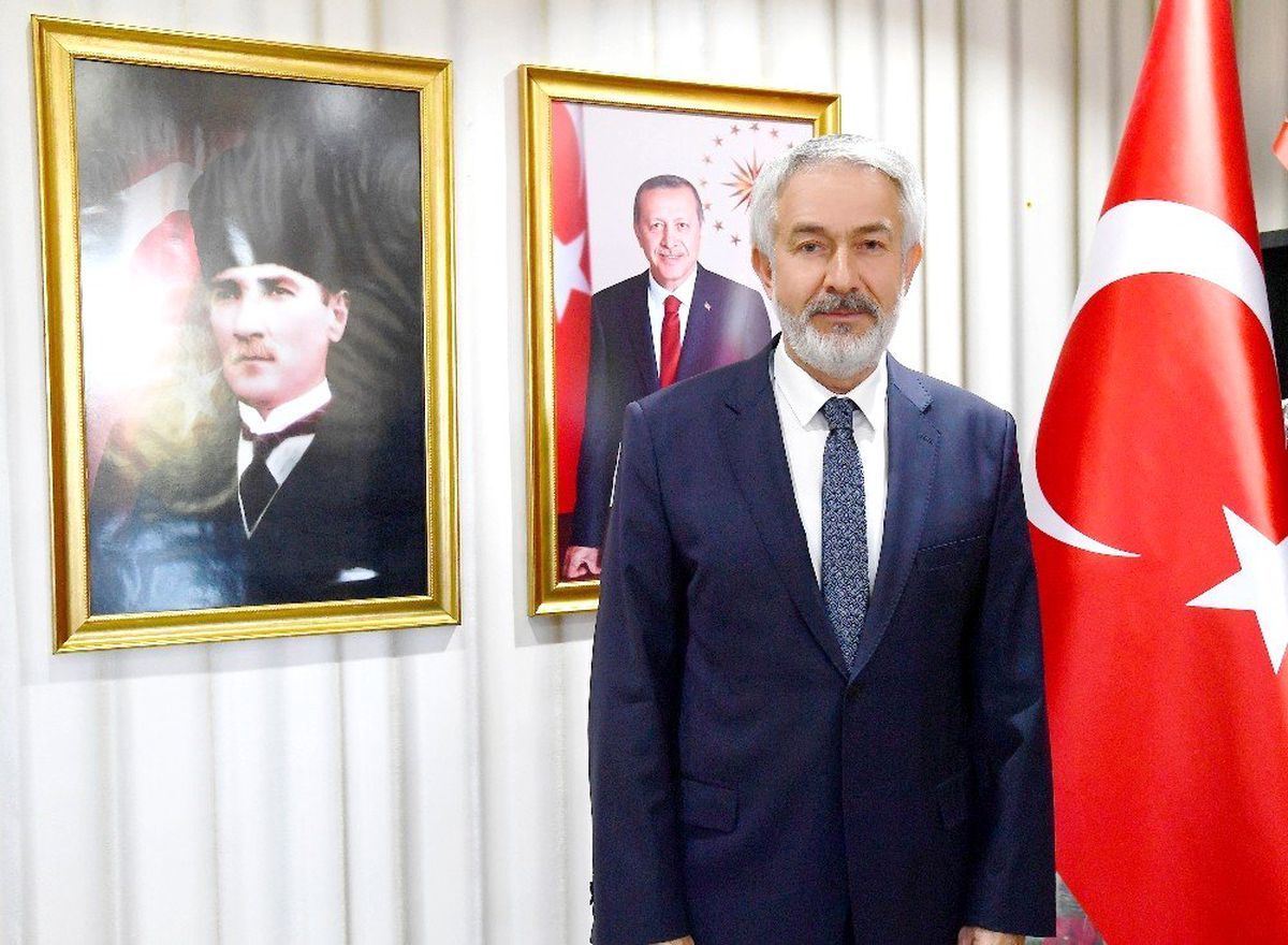 Isparta Belediye Başkanı Başdeğirmen\'den yeni yıl mesajı