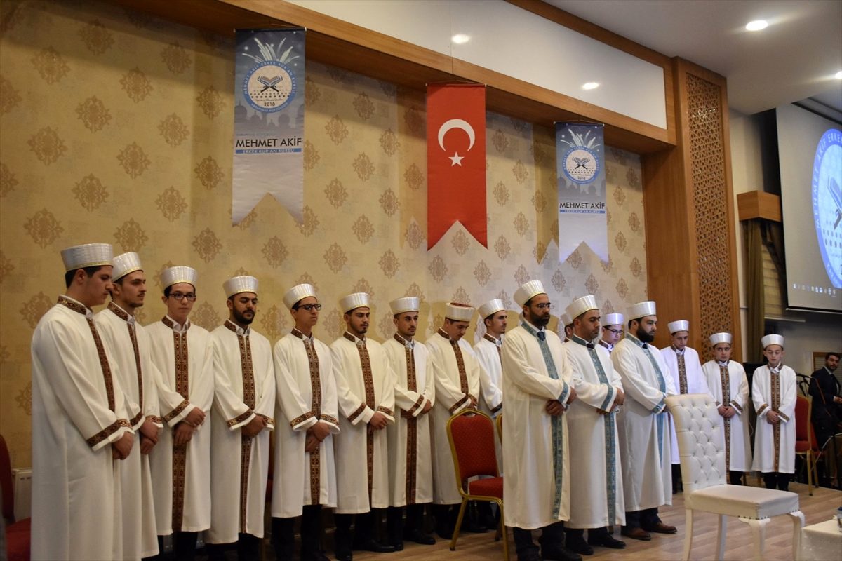 Karapınarda hafızlık icazet töreni