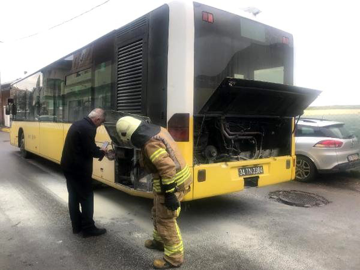 Maltepe\'de otobüs motorunda yangın
