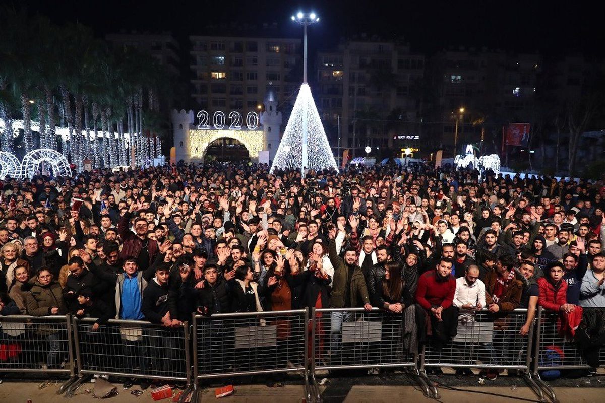 Mersin\'de yeni yıl coşkusu yaşandı