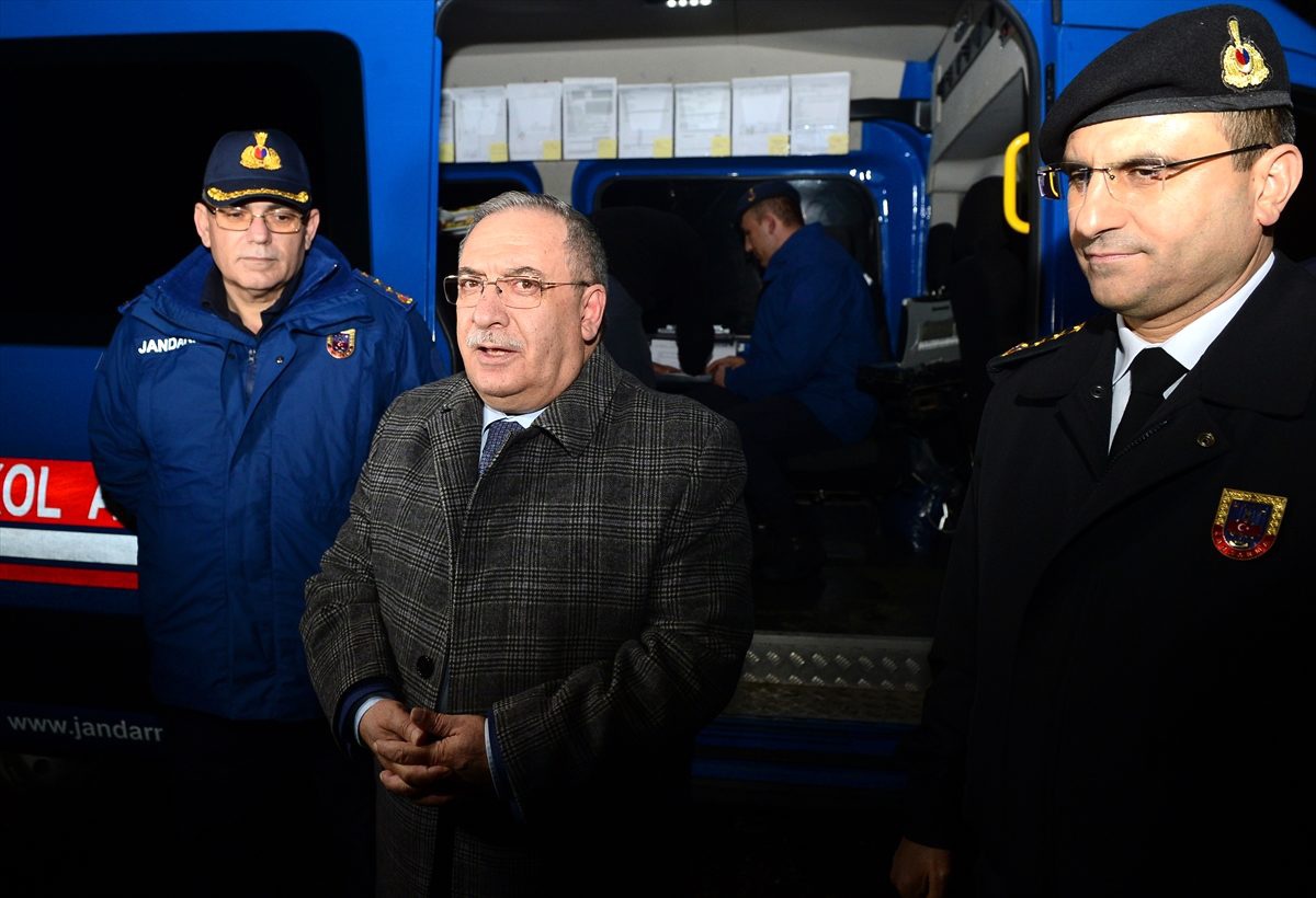 Sakarya\'da güvenlik güçleri yeni yılı görevleri başında karşıladı