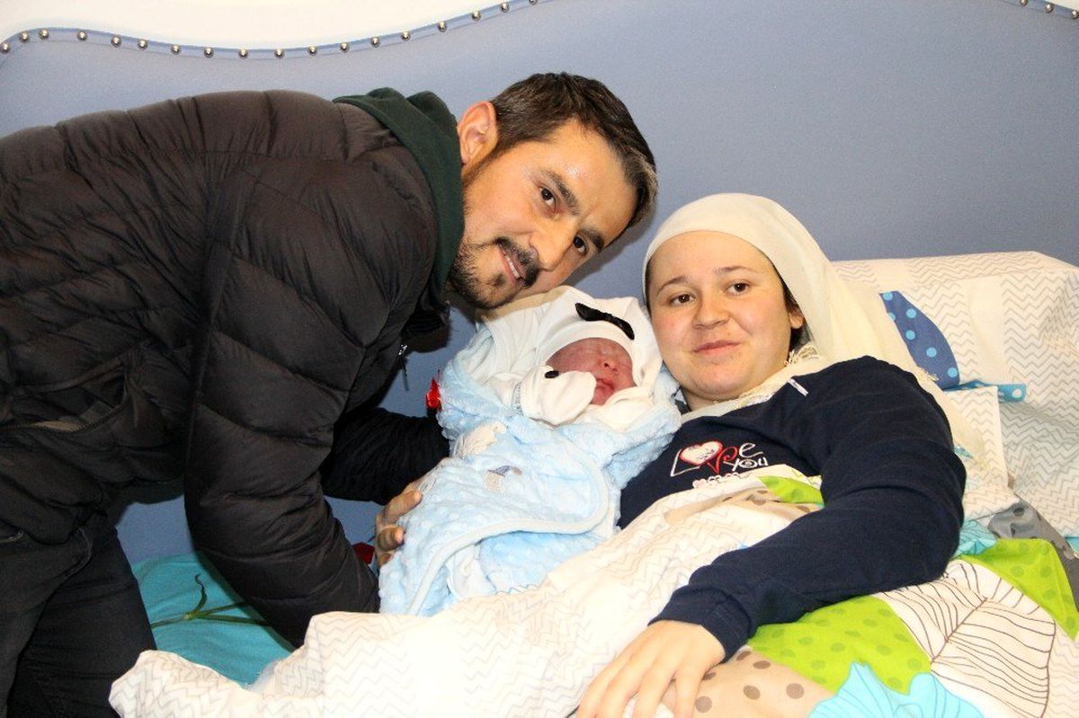 Samsun\'da yeni yılın ilk bebeği