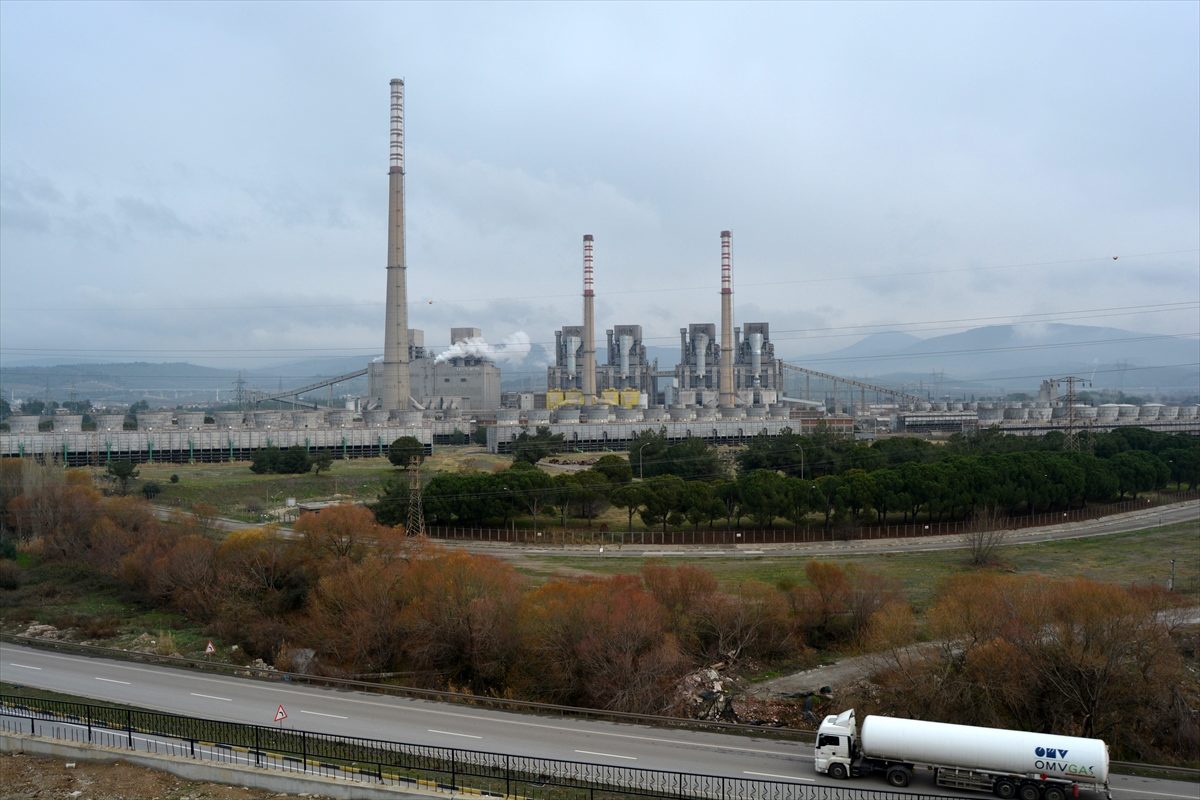 Soma Termik Santrali\'nin faaliyetleri "geçici faaliyet belgesi" alıncaya kadar durduruldu