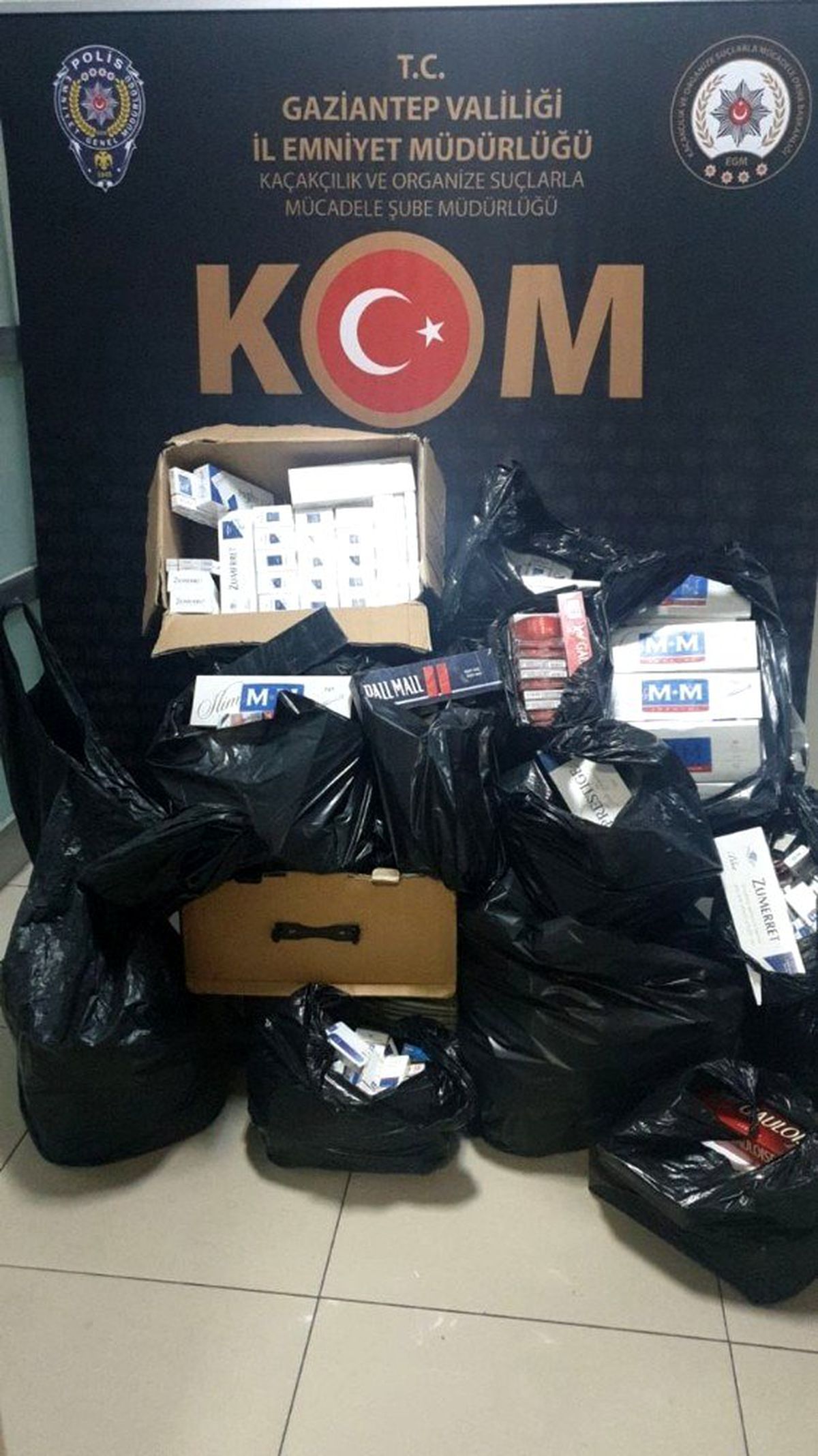 Toplamda 4.020 paket kaçak sigara ele geçirildi