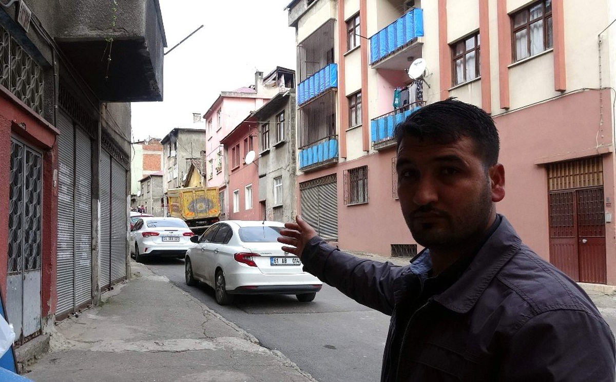Trabzon\'da biri kanser hastası 3 kişiyi yanmaktan son anda Suriyeli Akil kurtardı