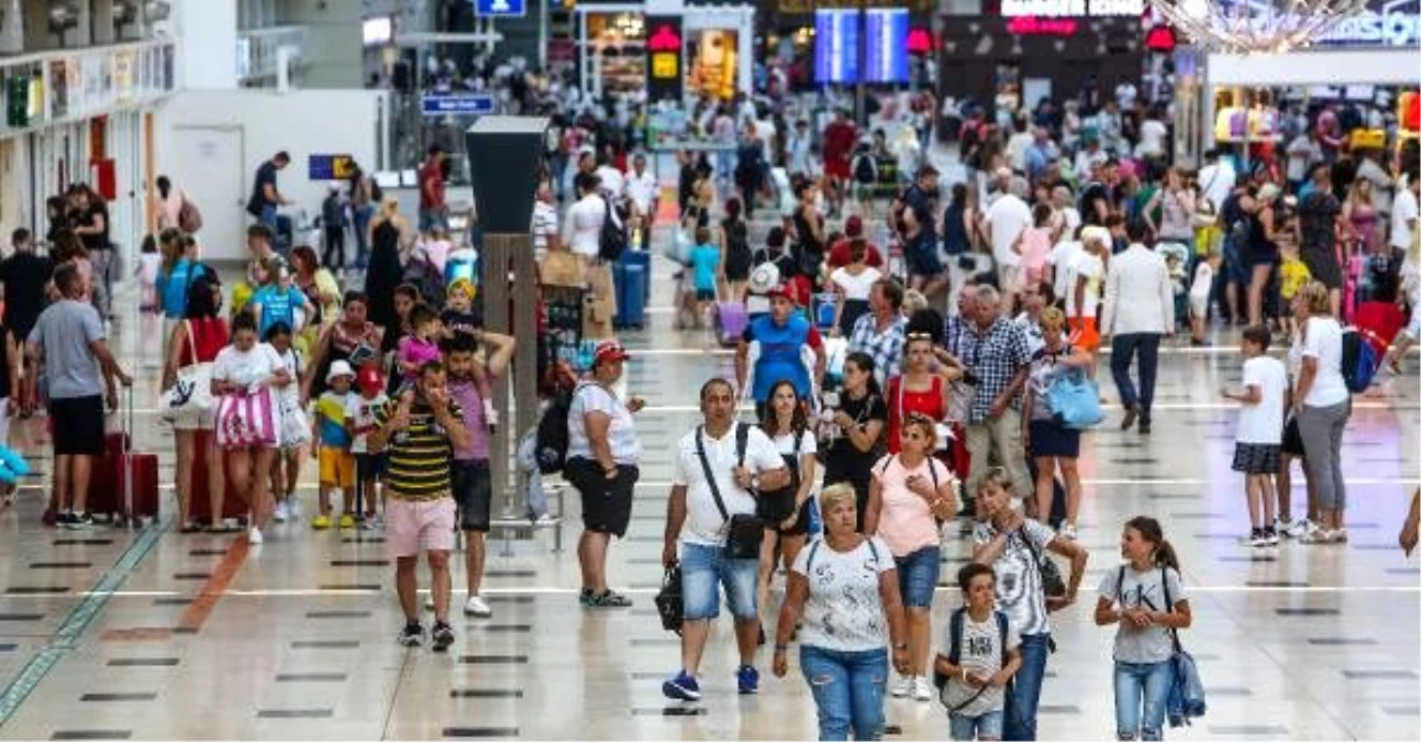 Turizmdeki büyüme Antalya Havalimanı\'nın kapasitesinin artırılması kararı getirdi