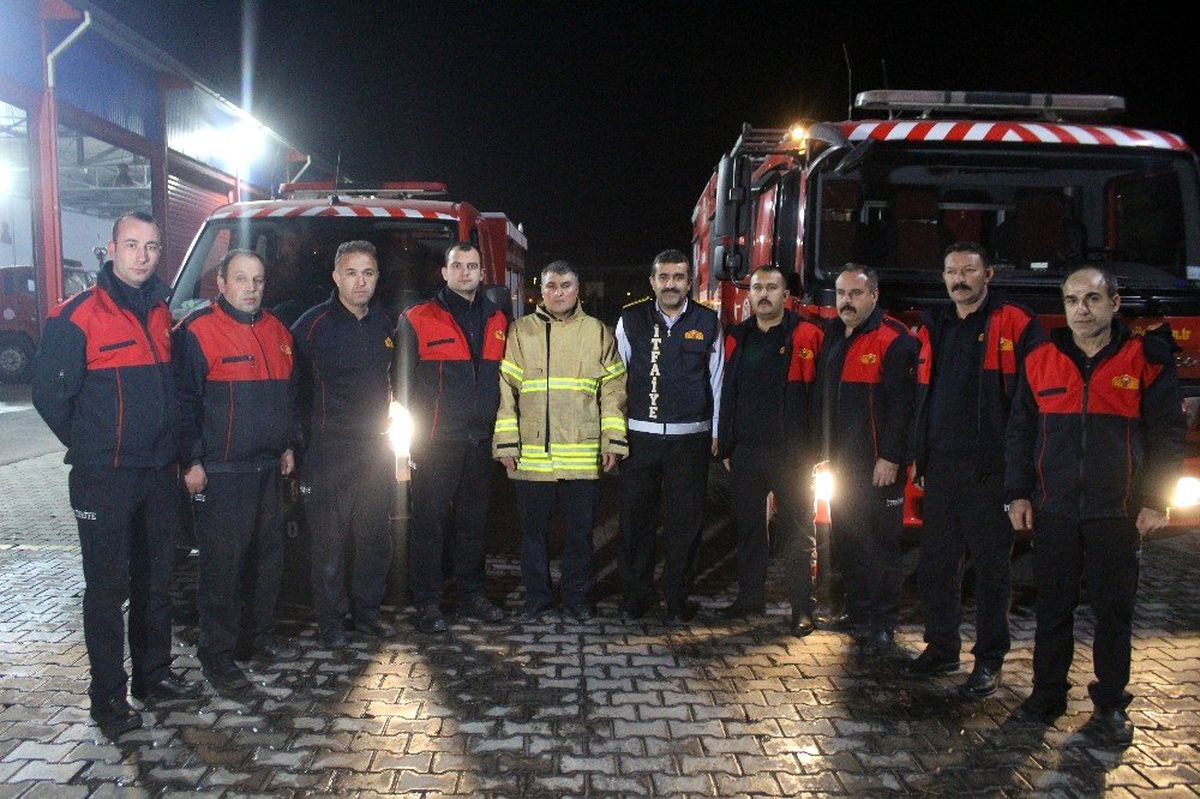 Uşak itfaiyesi yılbaşına görev başında girdi