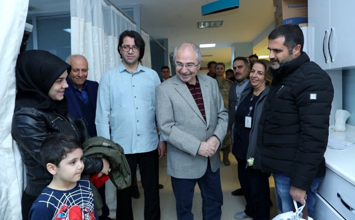 Vali Yaman\'dan yeni yıl ziyaretleri