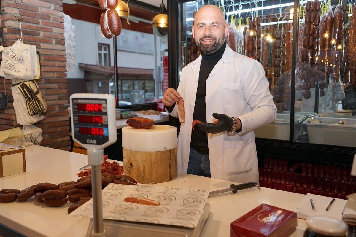 Yılbaşı öncesinde Kastamonu\'da pastırma satışları patladı