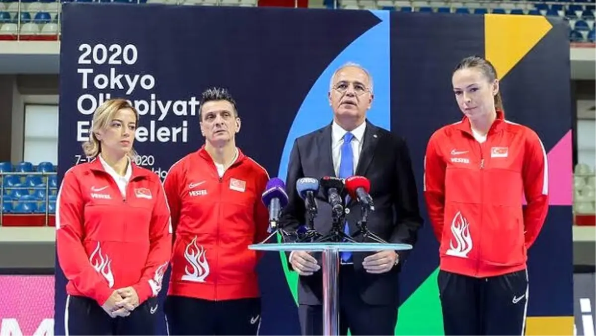 A Milli Kadın Voleybol Takımı Belçika\'ya gitti