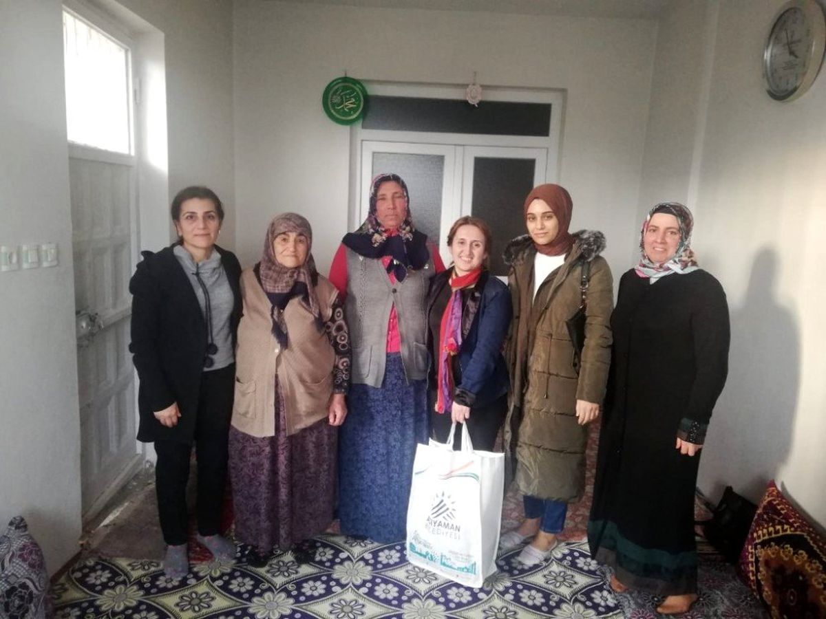 Adıyaman Belediyesi\'nden, fedakar anneye ziyaret