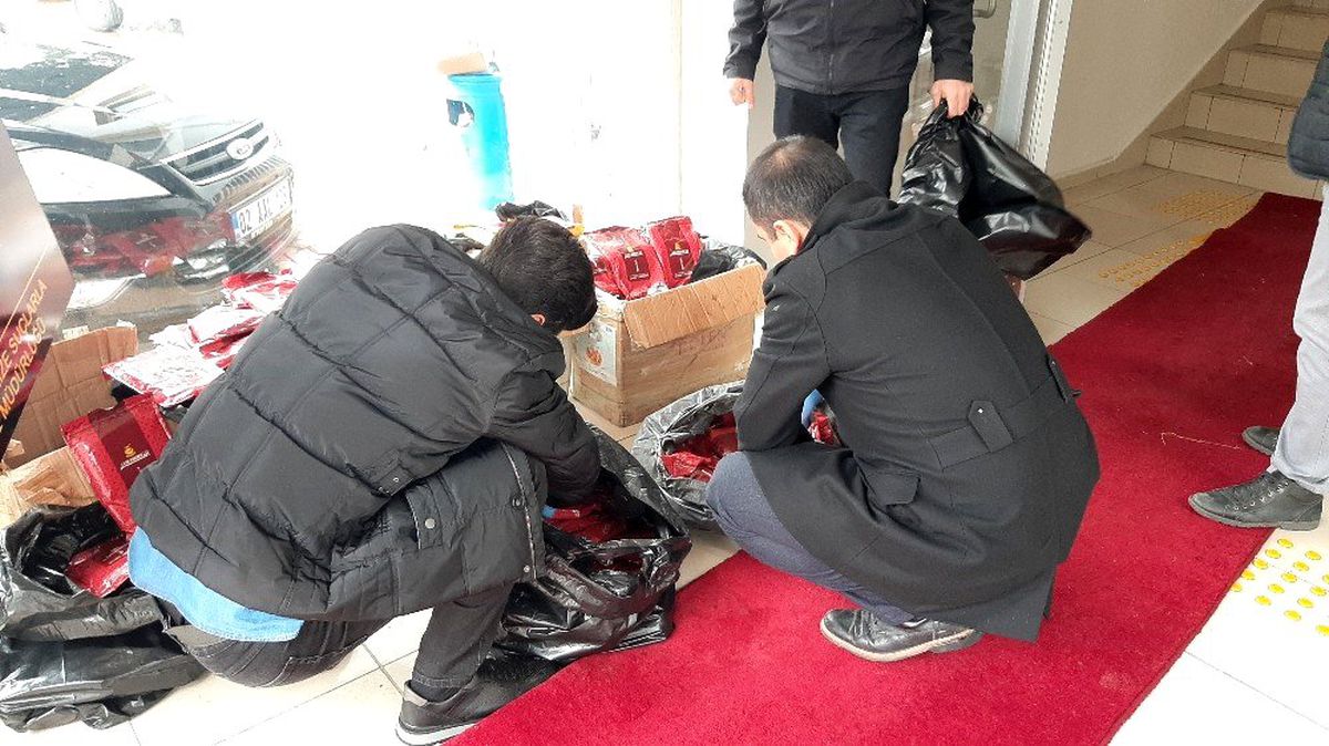 Adıyaman\'da kaçak nargile tütünü operasyonu