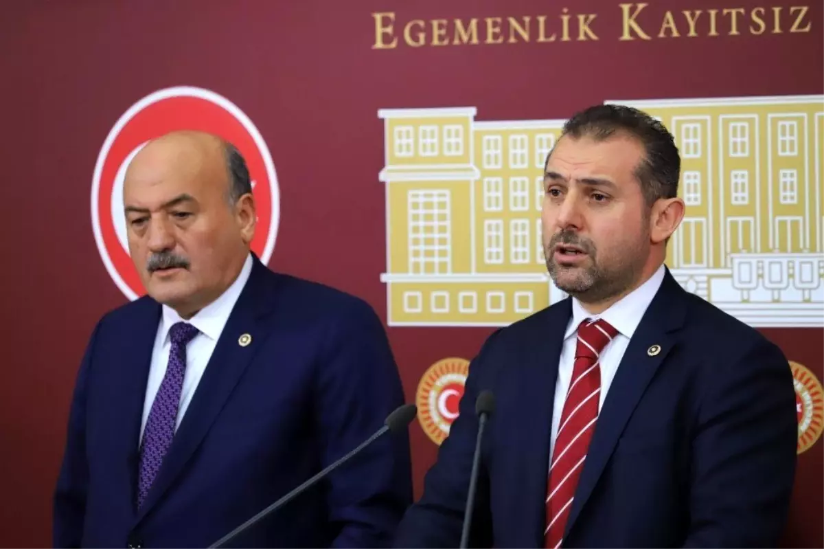 AK Parti Erzincan Milletvekilleri, 2019 yılı çalışma ve yatırımların değerlendirmesini yaptı