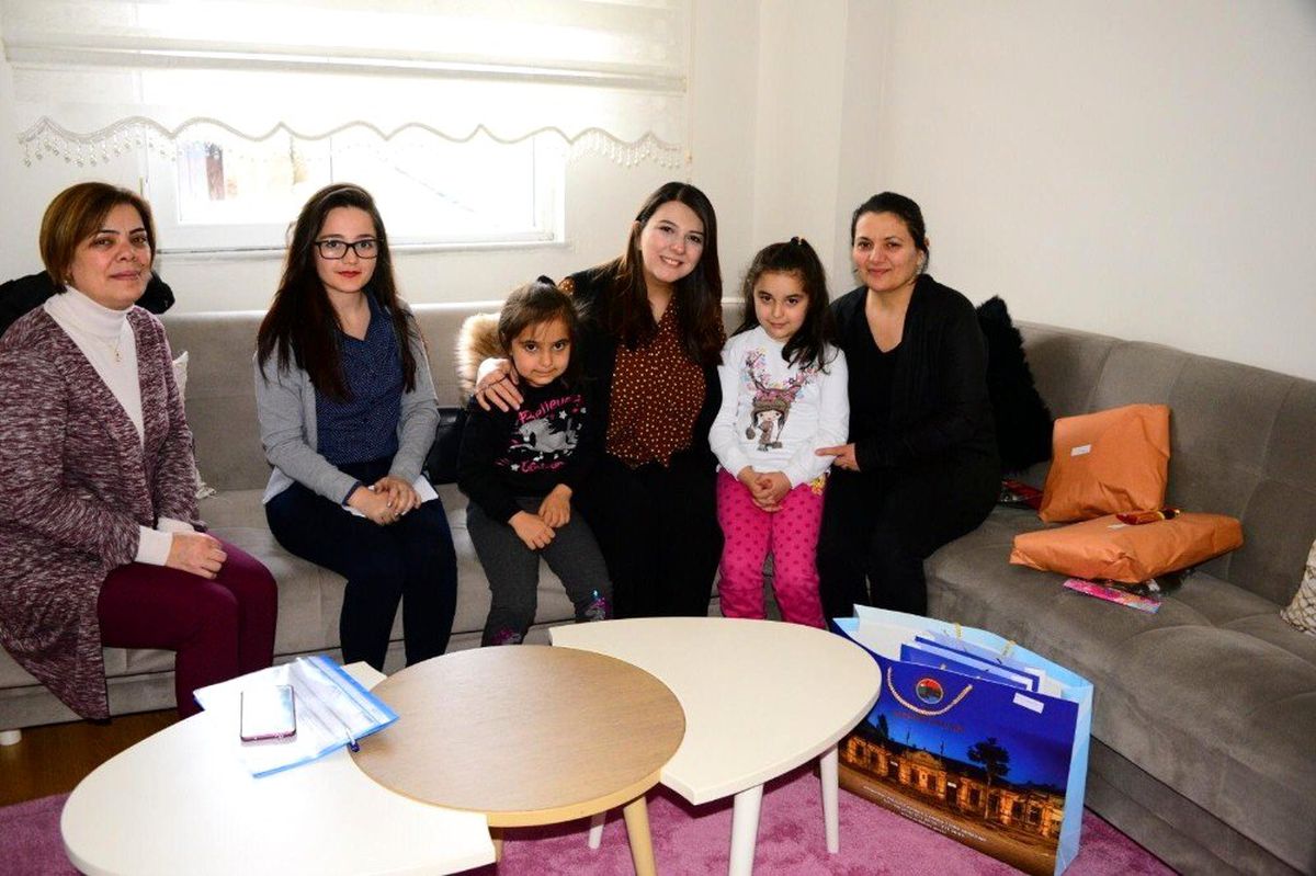 Ardahan\'da "1 Çocuk 1 Dünya Projesi" kapsamında aile ziyaretleri devam ediyor