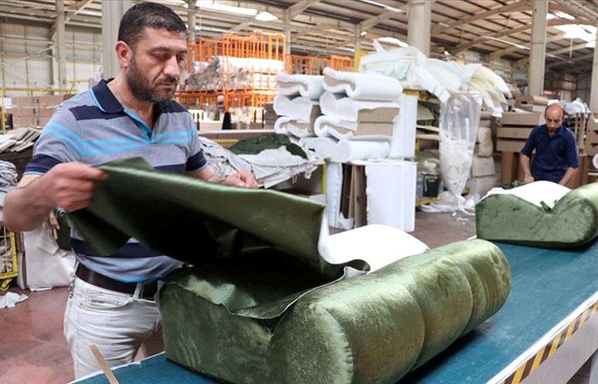 Bakan Albayrak: Mobilyada KDV yüzde 8\'e düşürüldü