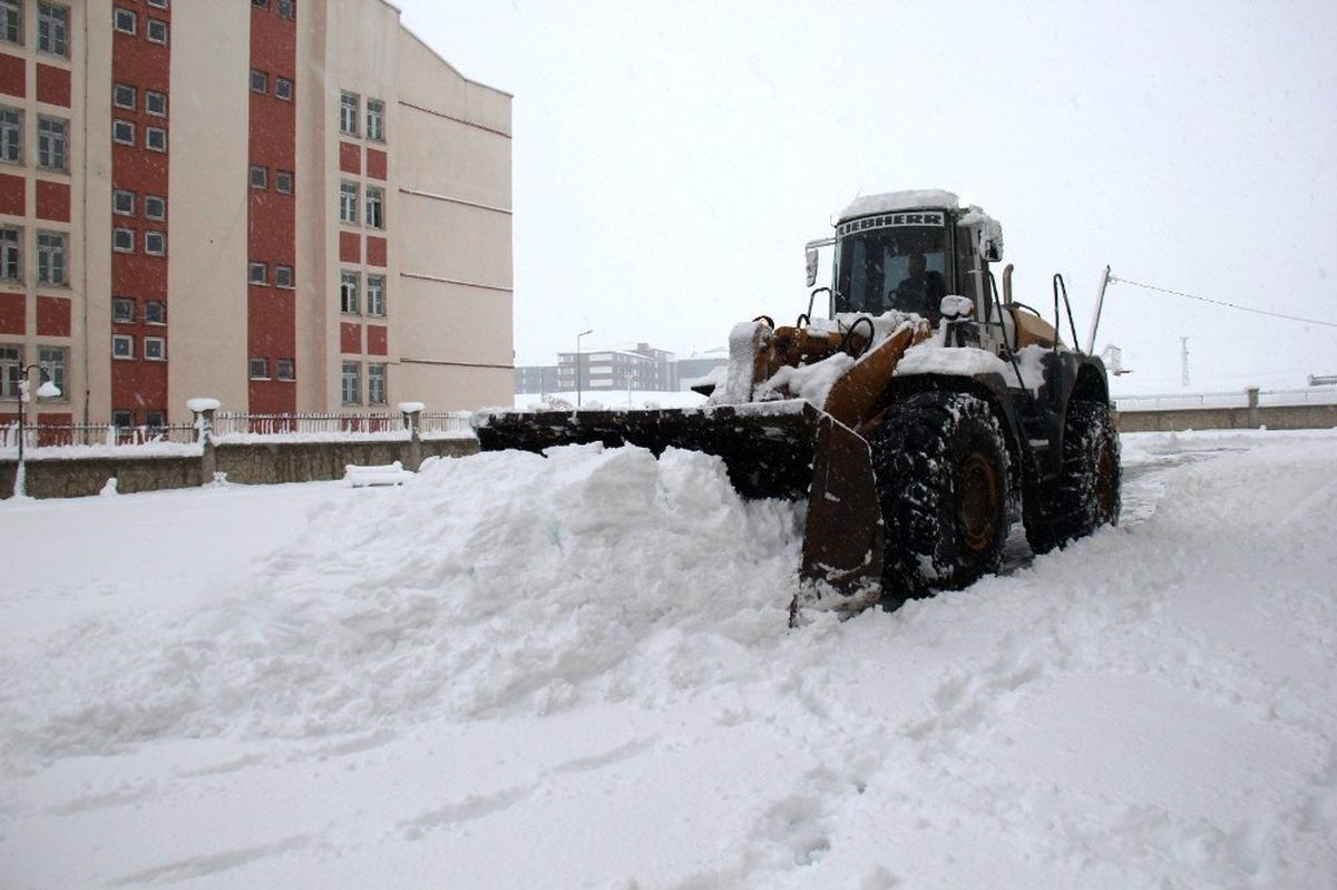 Bitlis\'te 50 köy yolu ulaşıma kapandı