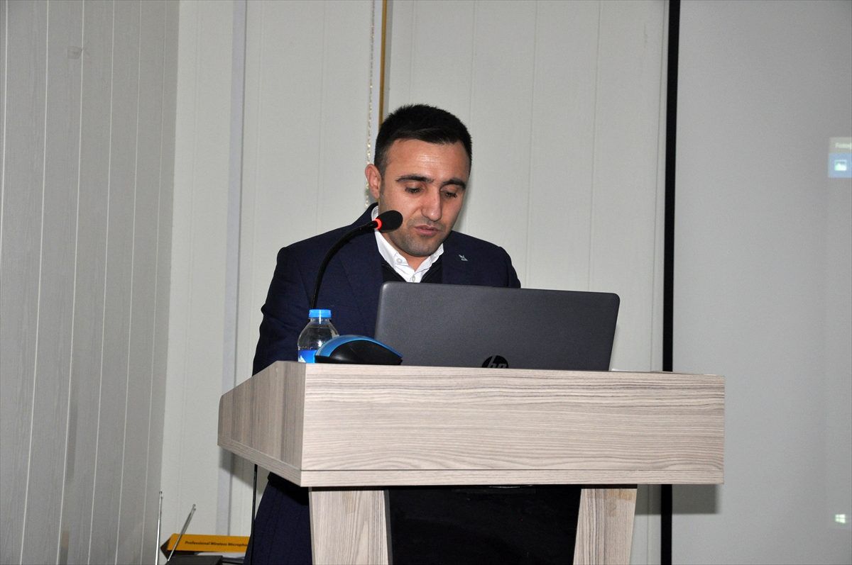 Bulanık\'ta erken yaşta evlilik ve madde bağımlılığıyla mücadele semineri