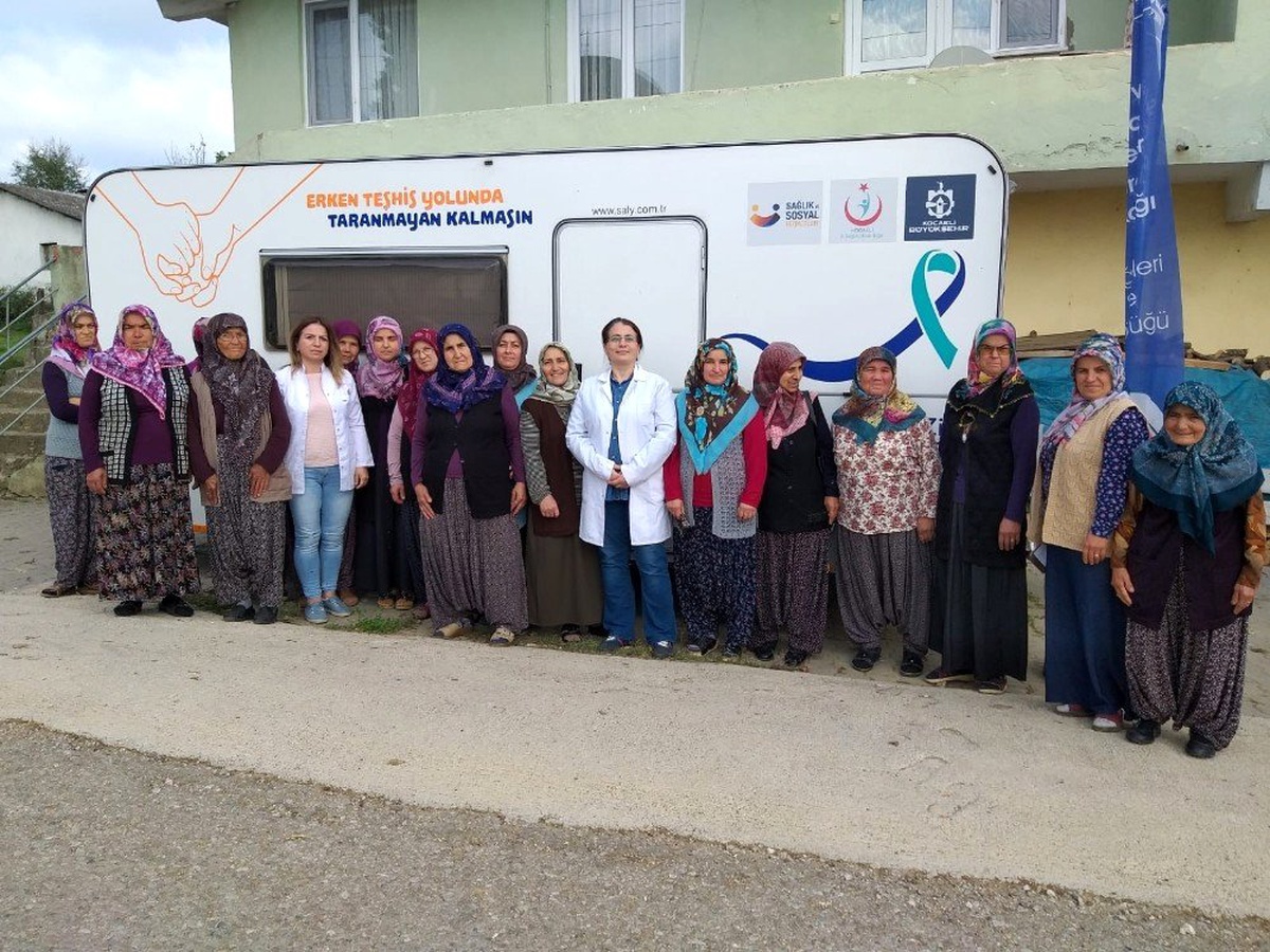 Büyükşehir bir yılda binlerce kişiye hizmet ulaştırdı