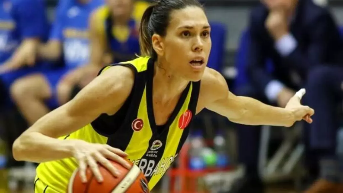 Fenerbahçe\'de Anna Cruz\'la yollar ayrıldı