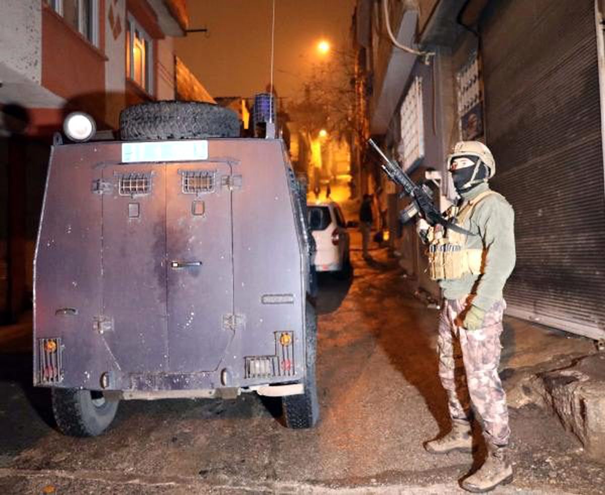 Gaziantep\'te 727 polis katıldığı uyuşturucu operasyonu başlatıldı